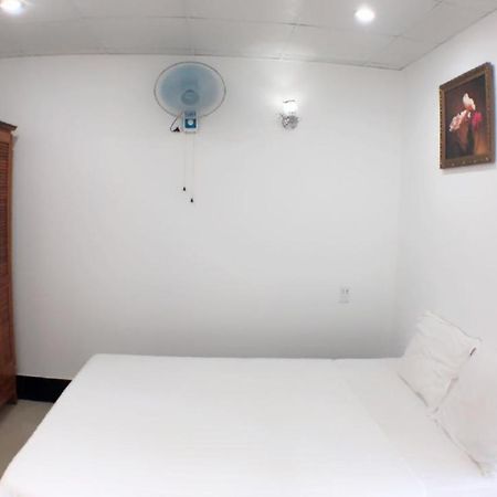 Ha Phat Hotel Duong Dong  Kültér fotó