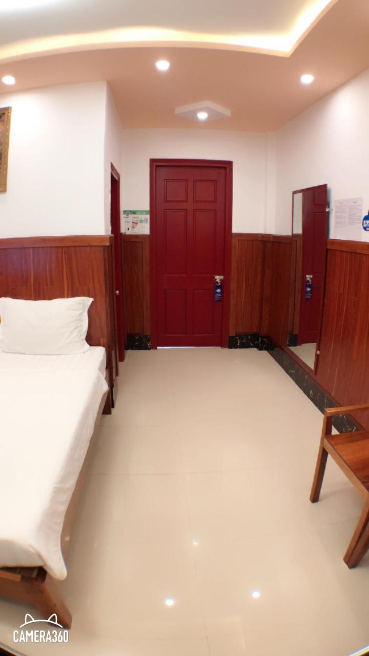 Ha Phat Hotel Duong Dong  Kültér fotó