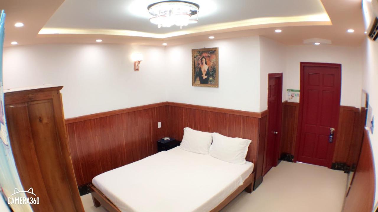 Ha Phat Hotel Duong Dong  Kültér fotó