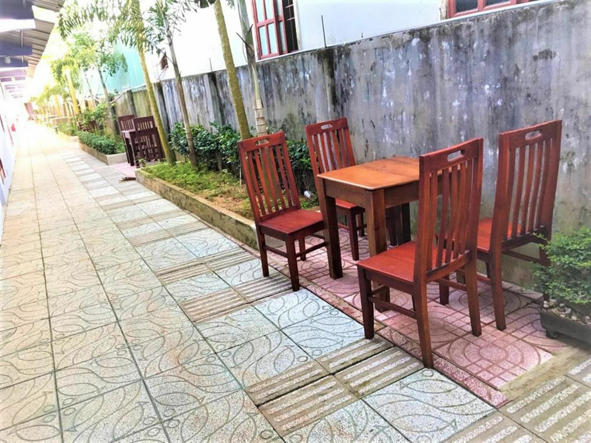 Ha Phat Hotel Duong Dong  Kültér fotó